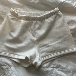 TNA Cozy Fleece Perfect Hi Rise 3” Sweatshorts